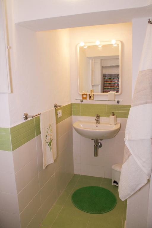 Appartement Abitare Il Borgo Piazza Del Popolo à Castagneto Carducci Extérieur photo