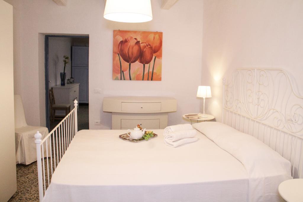 Appartement Abitare Il Borgo Piazza Del Popolo à Castagneto Carducci Extérieur photo
